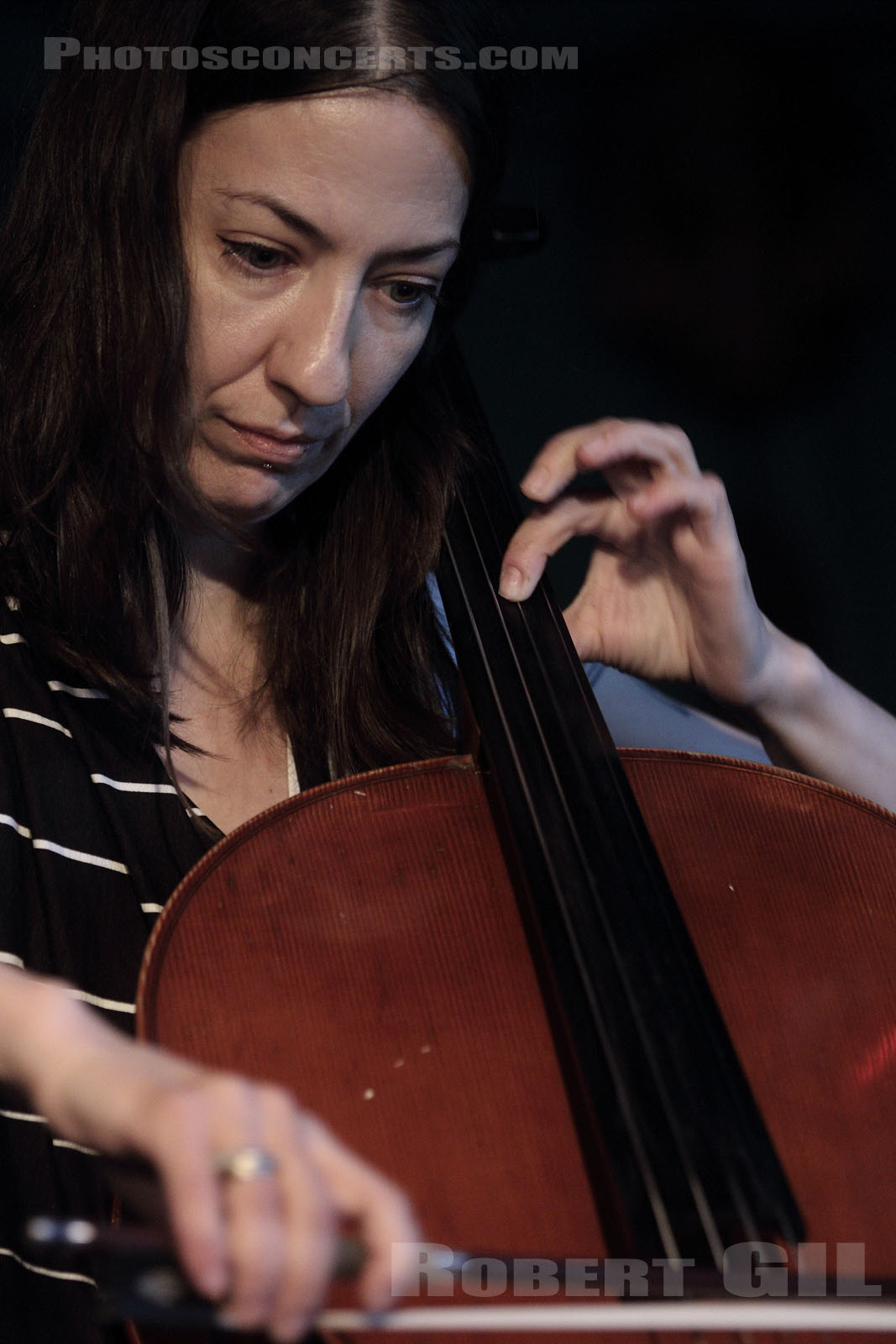 Photo : JULIA KENT, El Alamein (PARIS) - 2011-06-14 - Robert GIL ...